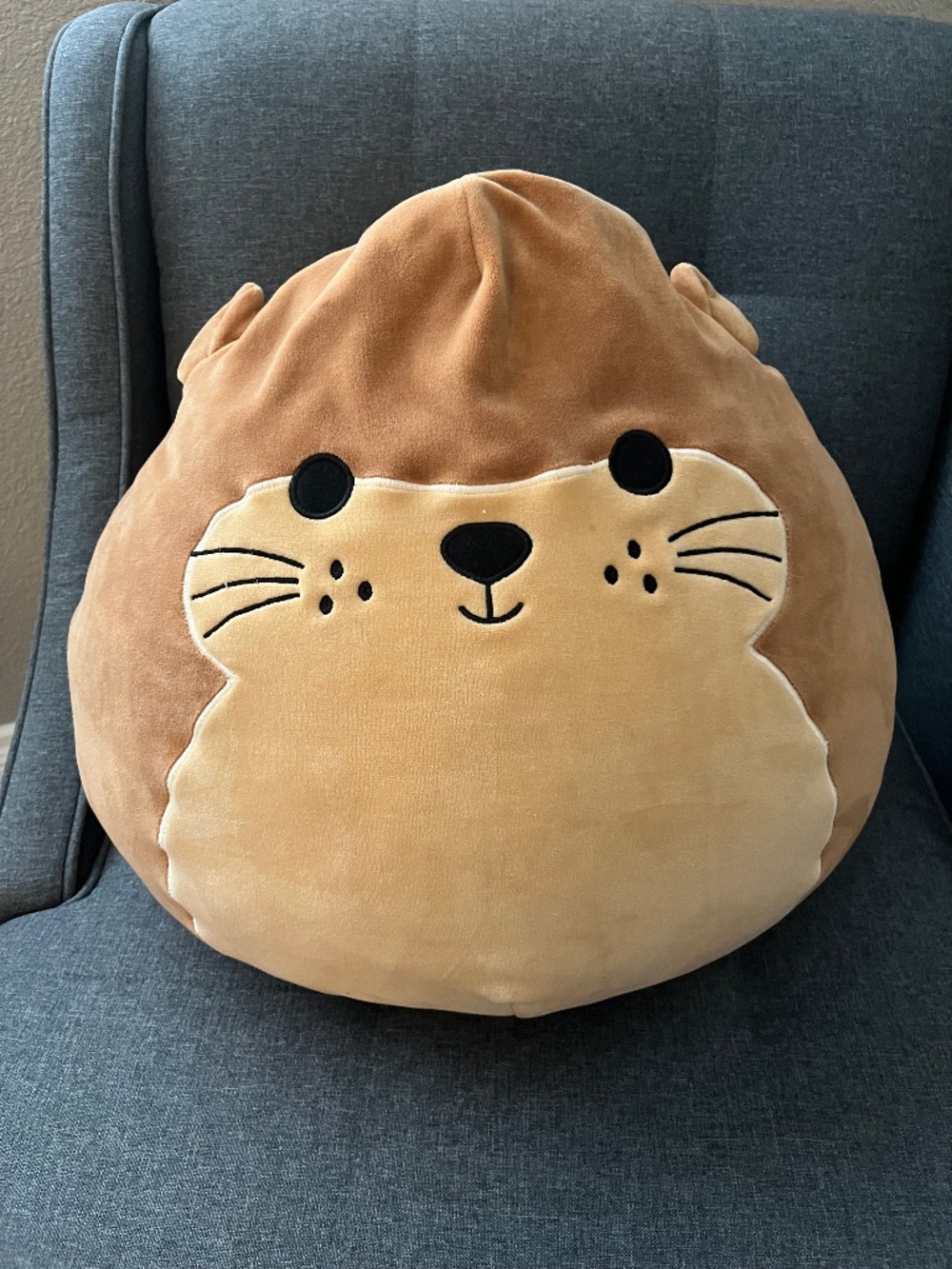 SQUISHMELLOW Joanne the Sea Otter Large EUC